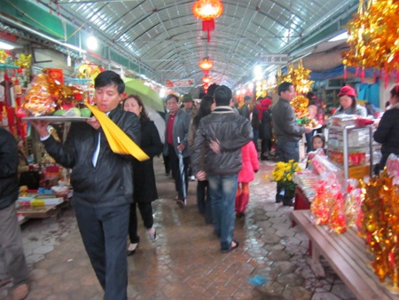 Nô nức lễ chùa đầu năm - 15