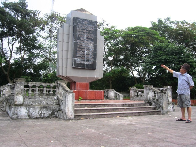 Di tích Cồn Mô bị xấm lấn, thiếu người chăm sóc...