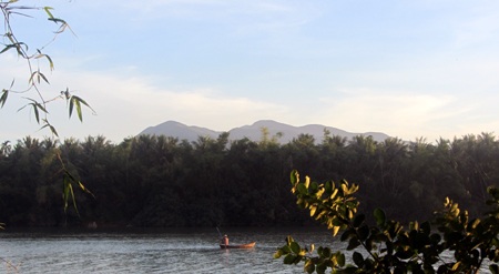 Chiều về cũng là lúc ng