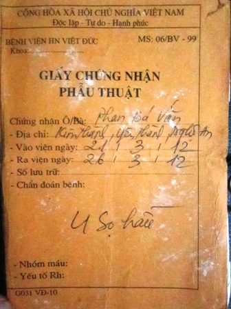 Giấy chứng nhận u não của anh Văn.