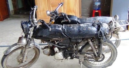 Đề nghị khởi tố vụ lâm tặc lao xe, chém kiểm lâm