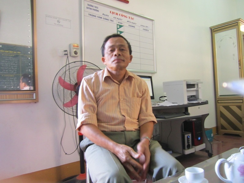 Ông Hồ Ngọc Liên - hiệu trưởng Trường THCS Quỳnh Phương - thừa nhận có