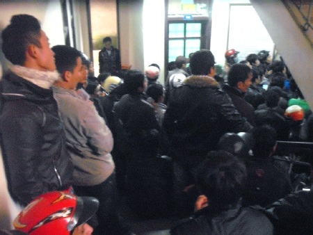 Đổ xô làm hộ chiếu sau Tết - 6