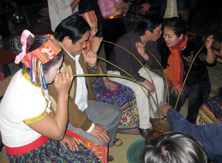 Núi Mẹ già mở hội  - 9