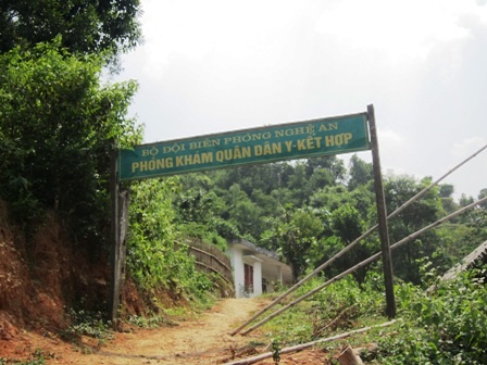 Những thầy thuốc mang quân hàm xanh ở miền biên viễn  - 1