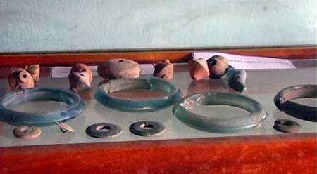 Vận động nhân dân cung tiến cổ vật  - 2