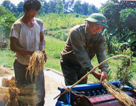 “Đồn là nhà, biên giới là quê hương...”