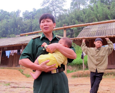 “Đồn là nhà, biên giới là quê hương...”