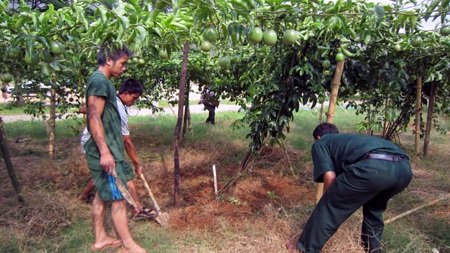 “Đồn là nhà, biên giới là quê hương...”