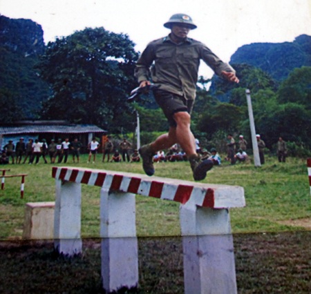 “Đồn là nhà, biên giới là quê hương...”