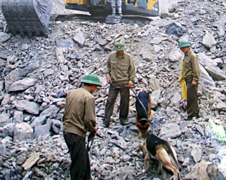 “Đồn là nhà, biên giới là quê hương...”