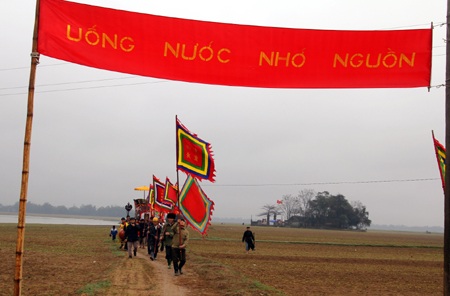 Độc đáo Lễ cầu ngư trên dòng sông Lam  - 4