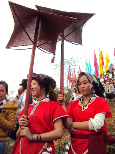 Linh thiêng Lễ hội Chín Mường