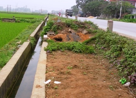 Cụ ông 70 tuổi tử vong bên quốc lộ 1A