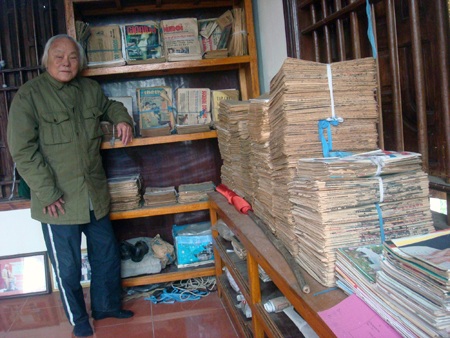 Cụ giáo làng 83 tuổi và kho tư liệu độc đáo