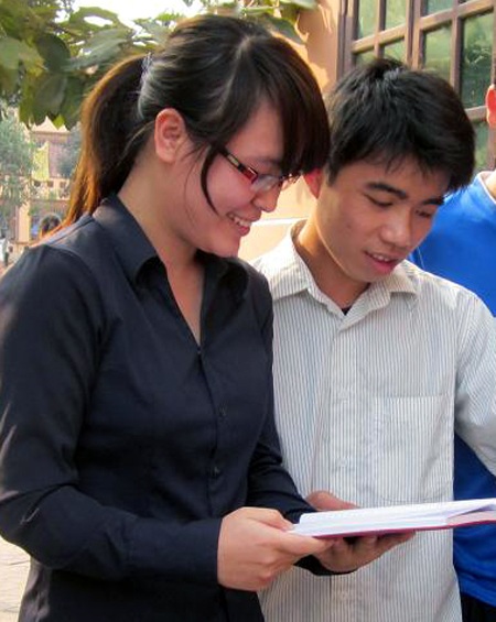 Sinh viên y khoa nhiệt thành sẻ chia những giọt máu hồng - 3 Sinh viên y khoa nhiệt thành sẻ chia những giọt máu hồng