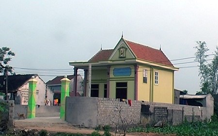 Nước mắt vẫn rơi một năm sau thảm họa Lèn Cờ