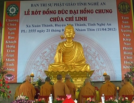 Lễ đúc chuông đồng lớn nhất Nghệ An 