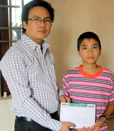 Thêm 5 triệu đồng đến với em Trần Văn Khánh 