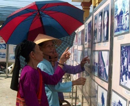 Tháng 4 về trên miền Trà Lân