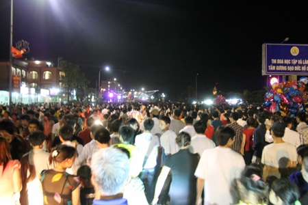 Cửa Lò sóng hát 