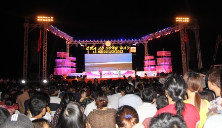 Cửa Lò sóng hát 