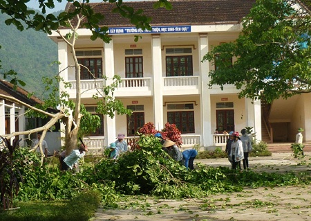 Về nơi lốc xoáy quét qua