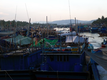 Ngư dân kể chuyện đời đi biển