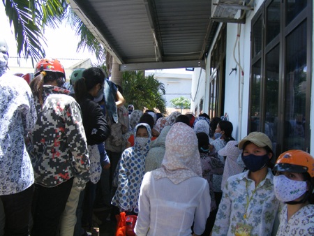 Công nhân Nghệ An lại tiếp tục biểu tình đòi quyền lợi