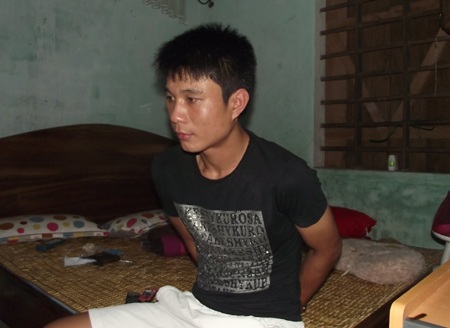 Bắt đối tượng sử dụng ma túy đá, có vũ khí nóng