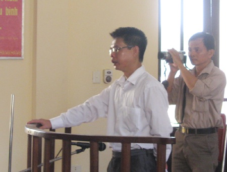 Bị cáo Đức tại phiên tòa xét xử sáng ngày 29/8 tại TAND huyện Yên Thành.