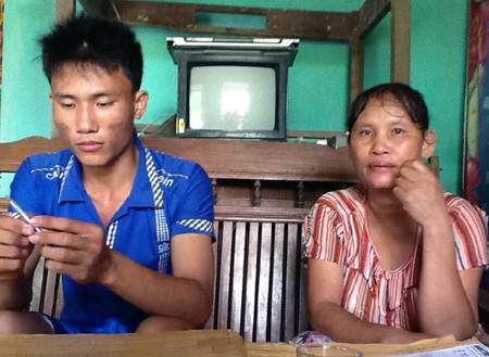 Bà Tuệ cùng Thuận sau những ngày chờ đợi giờ ước mơ đã thành hiện thực.