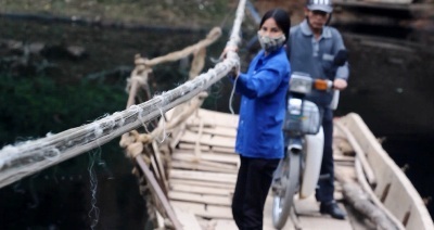 Đu dây vượt sông giữa thủ đô Hà Nội