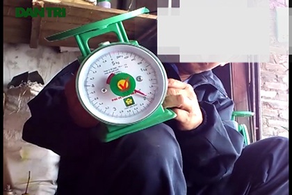 Hà Nội: Lật tẩy công nghệ chế cân điêu, móc túi người tiêu dùng - 1 Hà Nội: Lật tẩy công nghệ chế cân điêu, móc túi người tiêu dùng