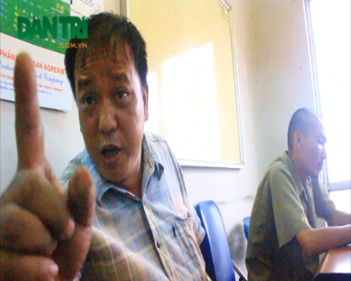 Nam nhân viên "ảo thuật" đổ xăng đong thiếu nói gì? - 1 Nhân viên bán xăng Dương Văn Anh
