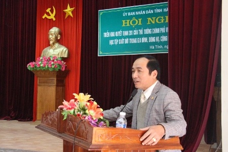 Ông Trần Trung Dũng, Giám đốc Sở GD-ĐT Hà Tĩnh phát biểu tại hội nghị.