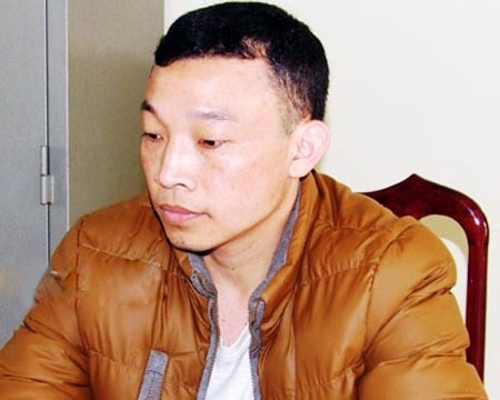 Hồi hương đầu thú sau 6 năm trốn thi hành án ở nước ngoài - 1 Đối tượng Nguyễn Quang Thiện tới đầu thú tại cơ quan chức năng