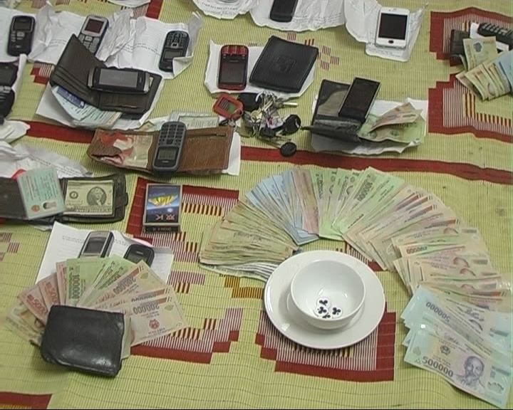 Tang vật được thu giữ tại sới bạc