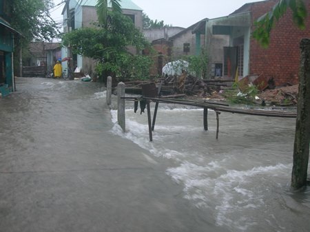 Cảnh báo lũ quét, sạt lở đất trên các sông từ Đà Nẵng đến Khánh Hòa và Tây Nguyên (Ảnh: Khánh Hồng)