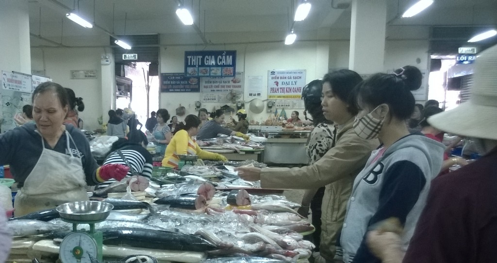 Giá thực phẩm bắt đầu tăng - 4 Cá thu có giá từ 200 - 350 ngàn đồng/kg