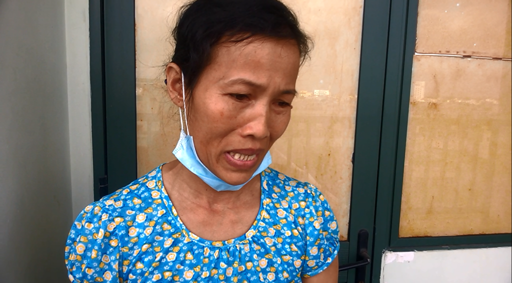 Sau khi biết tin con bị bệnh, nhiều ngày liền chị Thôi không ăn, không ngủ được