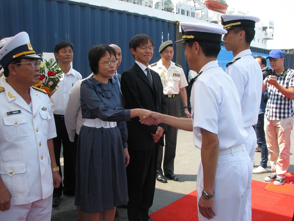 Lễ đón tàu được tổ chức tại cảng Tiên Sa