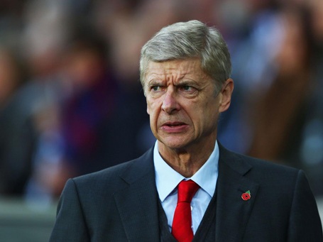 Thời gian tại vị của HLV Wenger bằng 18 HLV khác cộng lại