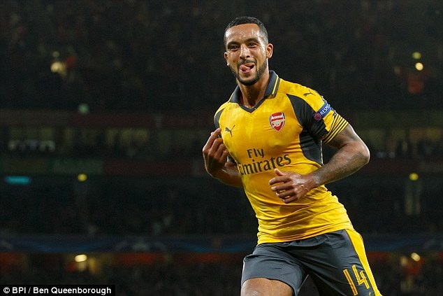 Sự hồi sinh của Walcott: Còn hơn “bom tấn” với Arsenal - 1 Theo Walcott hồi sinh mạnh mẽ trong thời gian qua