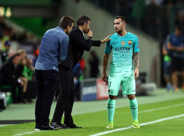 Paco Alcacer được xem là phương án dự phòng cho bộ ba Messi, Neymar, Suarez. Thế nhưng, mỗi lần ra sân, cựu cầu thủ của Valencia lại thi đấu tệ hại. Anh vẫn chưa có bàn thắng nào sau 6 lần ra sân kể từ đầu mùa.