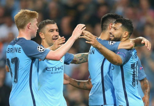 Những luật lệ “quái dị” của Pep Guardiola ở Man City - 2 Những cầu thủ Man City buộc phải tuân lệnh Pep Guardiola nếu không muốn bị phạt