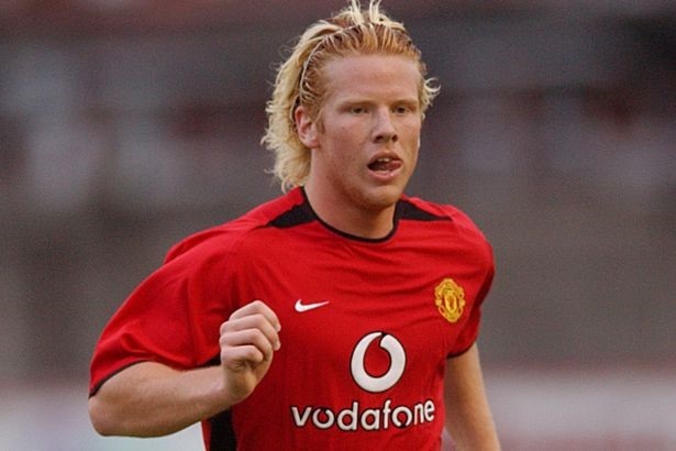 Sir Alex Ferguson bất ngờ bị trò cũ kể chuyện xấu - 1 Mads Timm cho rằng Sir Alex là HLV độc đoán, thích kiểm soát