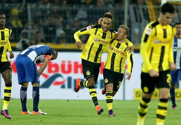 Aubameyang tỏa sáng, Dortmund… “hút chết” - 2 Aubameyang mang về 1 điểm quý giá cho Dortmund