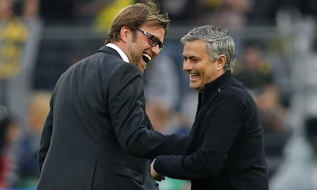 Mourinho chỉ dùng 8 từ nói về Liverpool và Jurgen Klopp - 1 Mourinho có hiềm khích với Klopp