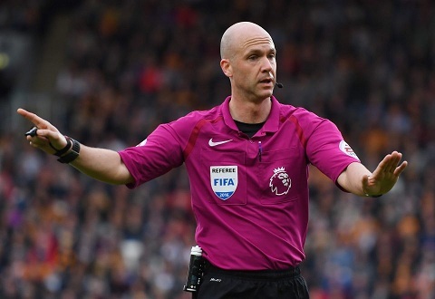 Mourinho e ngại trọng tài mắc sai lầm ở đại chiến với Liverpool - 1 Trọng tài Anthony Taylor sẽ điều khiển trận đấu giữa Liverpool và MU